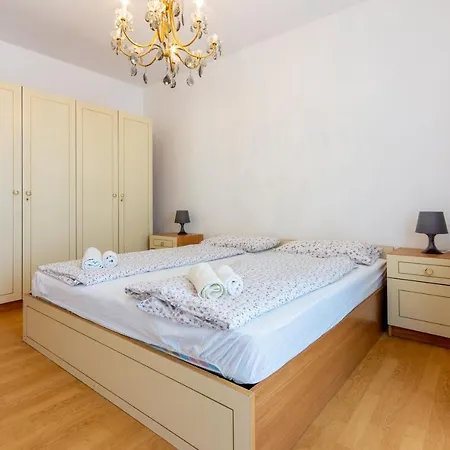 Apartment Vazmica